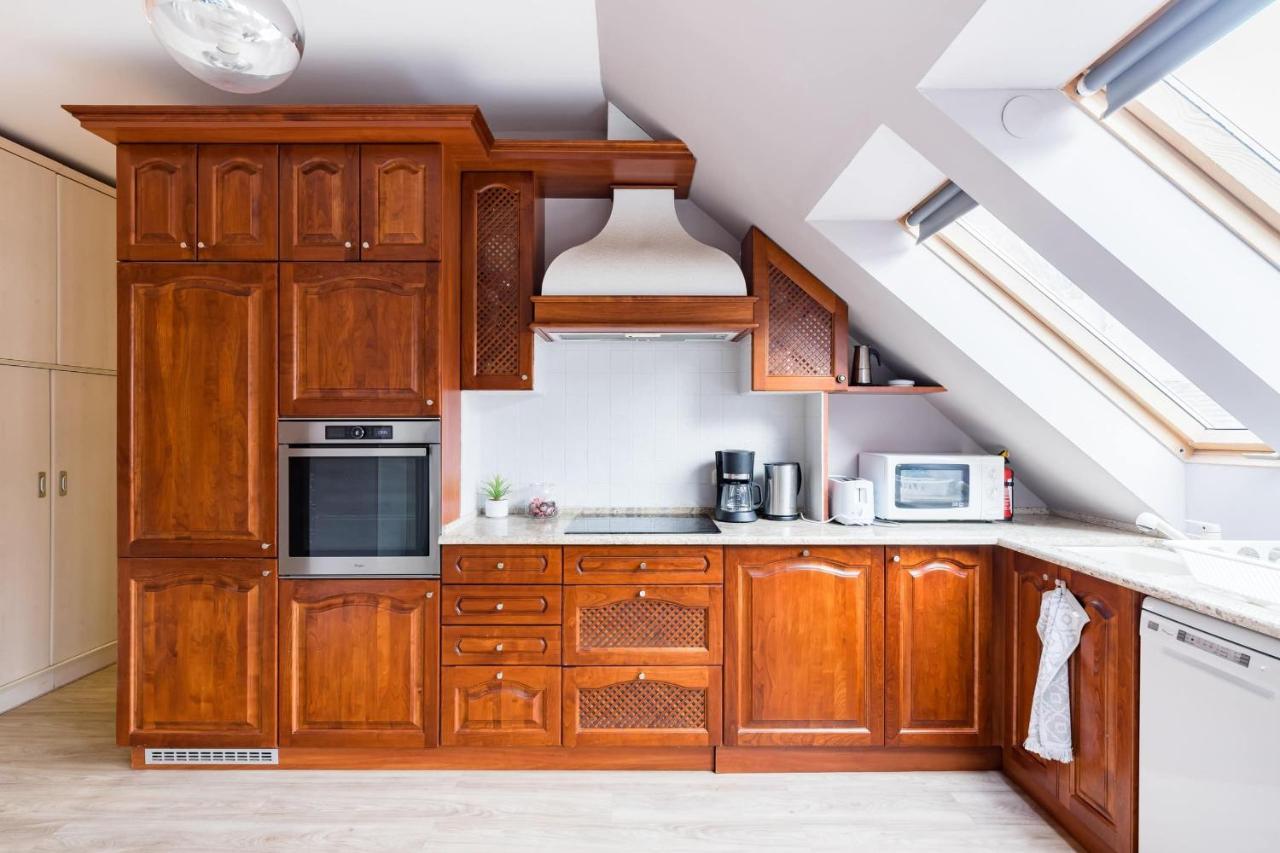 Apartament Sunny And Penthouse With Private Garage